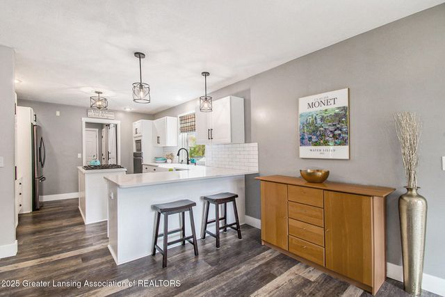 1000 Hawks Ridge, Grand Ledge, MI 48837