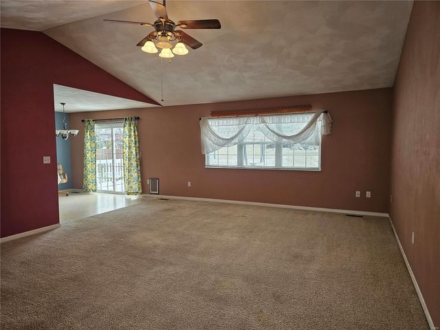 5751 Horseman, Smithton, IL 62285