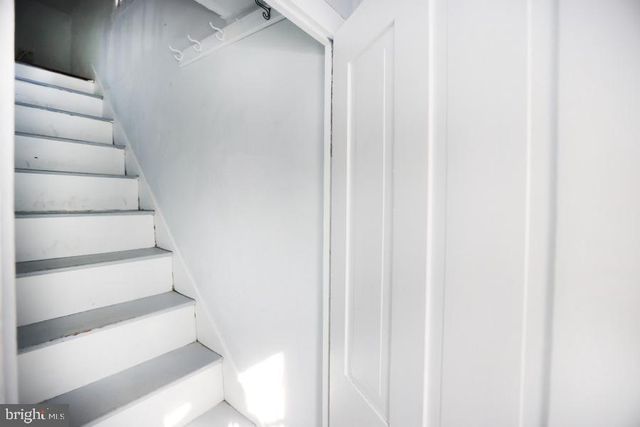 141 PEARL AVE, Cape May, NJ 08204