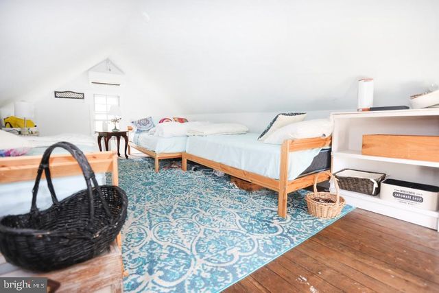 141 PEARL AVE, Cape May, NJ 08204