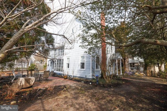 141 PEARL AVE, Cape May, NJ 08204