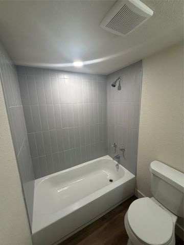 715 W Hickory Street A3, Denton, TX 76201