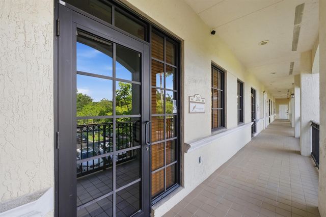 7301 Wiles Road 202, Coral Springs, FL 33067