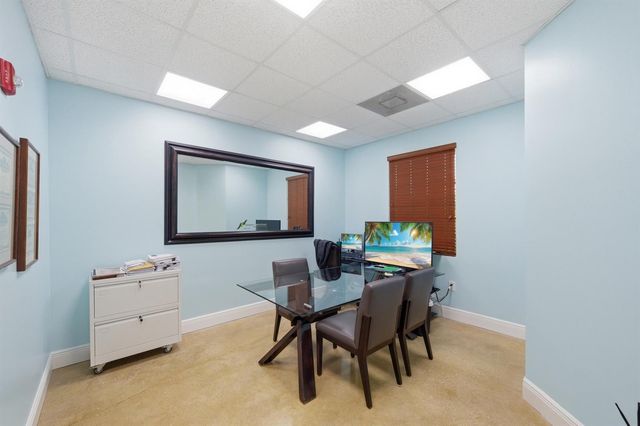 7301 Wiles Road 202, Coral Springs, FL 33067