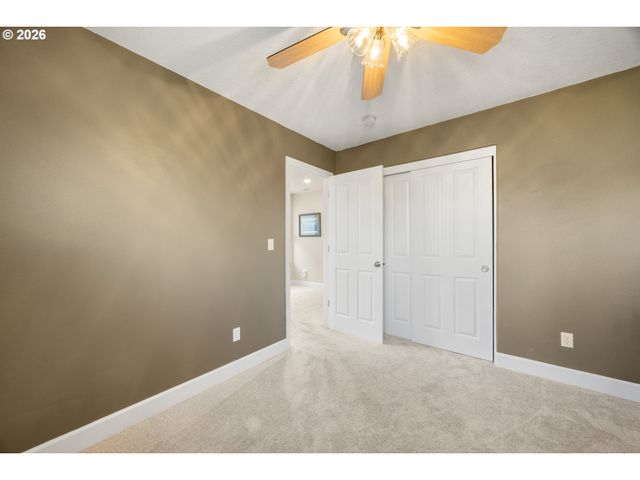 16559 Se WINDSWEPT WATERS Dr, Damascus, OR 97089