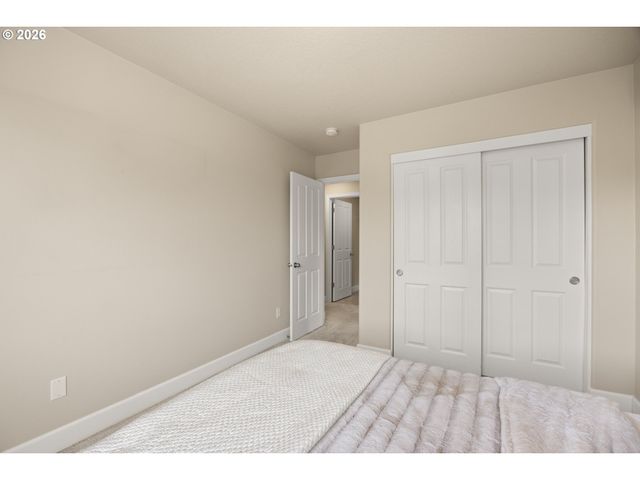 16559 Se WINDSWEPT WATERS Dr, Damascus, OR 97089