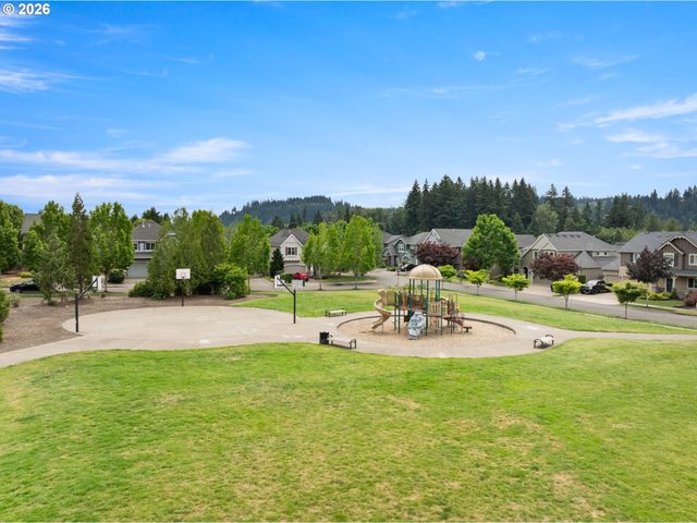 16559 Se WINDSWEPT WATERS Dr, Damascus, OR 97089