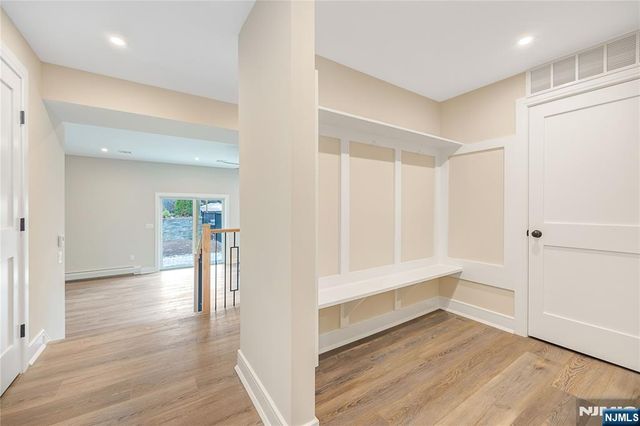428 Lafayette Avenue, Cliffside Park, NJ 07010