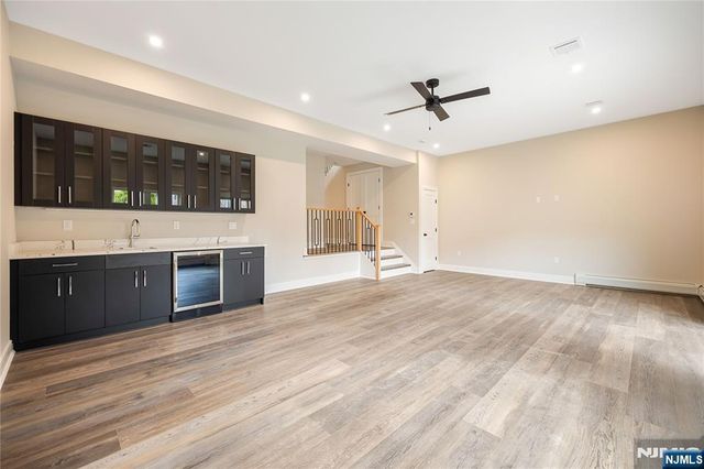 428 Lafayette Avenue, Cliffside Park, NJ 07010