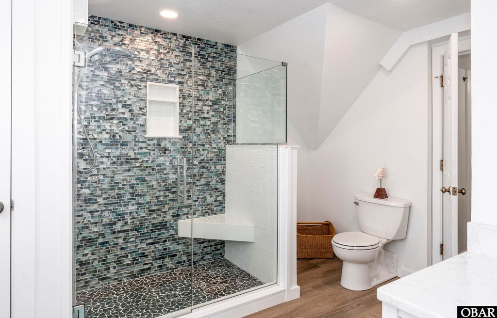 Image 20 of property listing at 1245 Duck Rd # 210, Duck, NC 27949