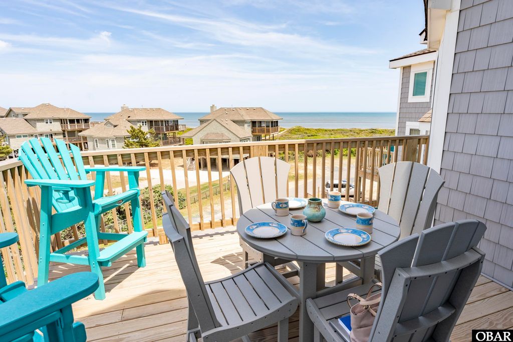 Image 10 of property listing at 1245 Duck Rd # 210, Duck, NC 27949