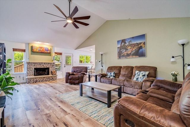 11322 Bristle Oak TRL, Austin, TX 78750