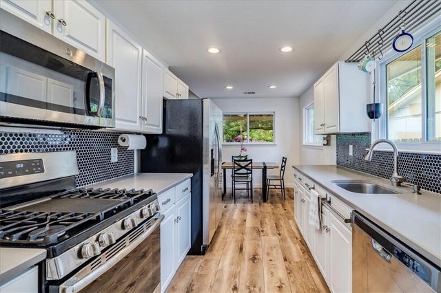 11322 Bristle Oak TRL, Austin, TX 78750