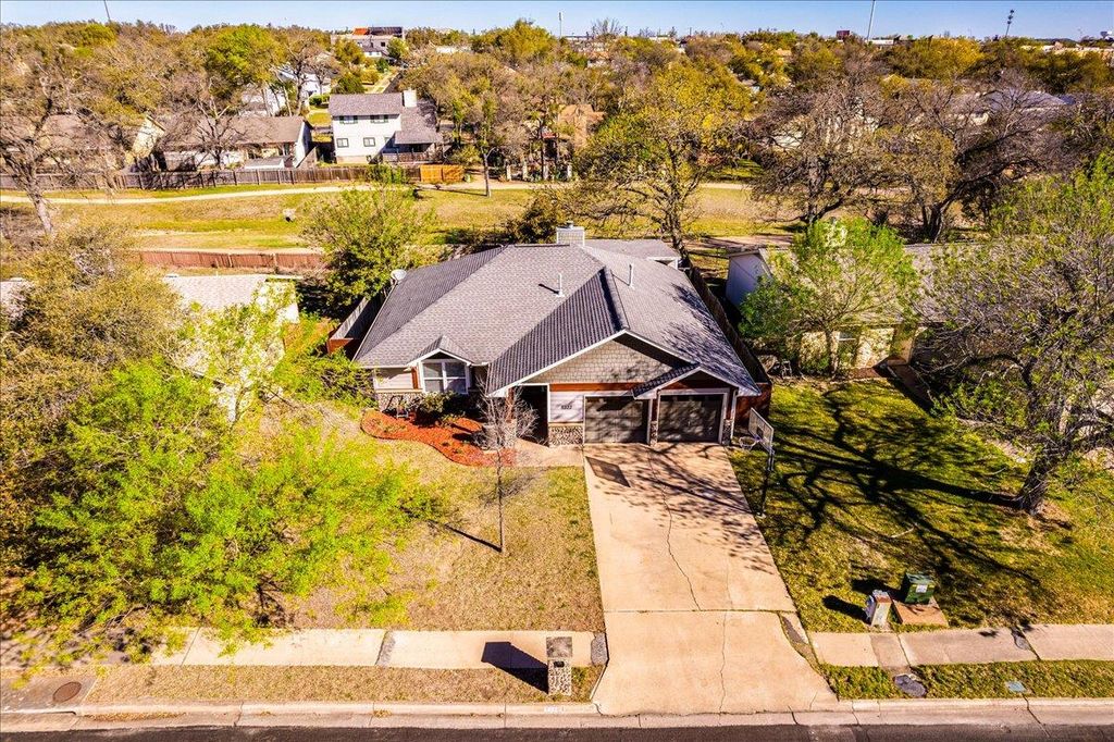 11322 Bristle Oak TRL, Austin, TX 78750