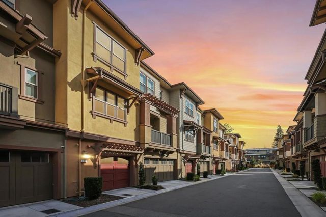 311 Marquetta Circle, Mountain View, CA 94043