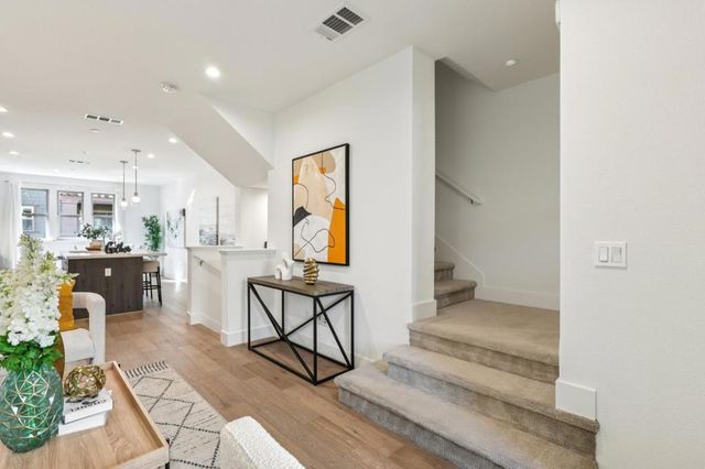 311 Marquetta Circle, Mountain View, CA 94043