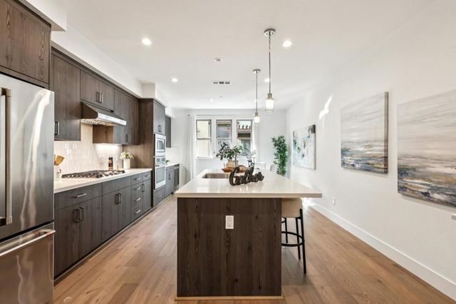 311 Marquetta Circle, Mountain View, CA 94043