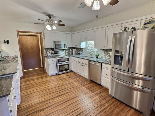 503 S Prewitt Street, Nevada, MO 64772