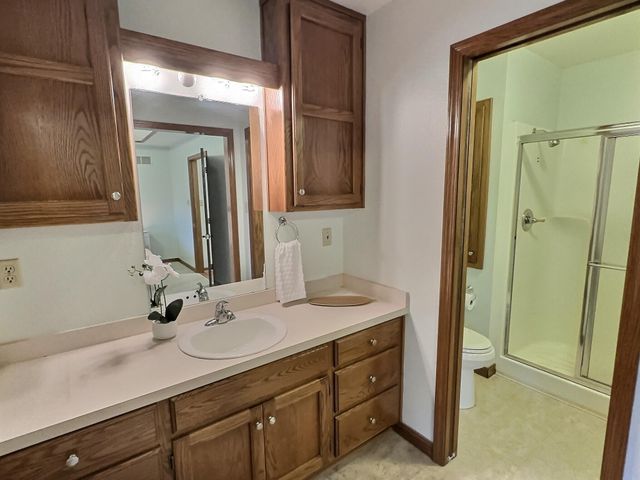 503 S Prewitt Street, Nevada, MO 64772