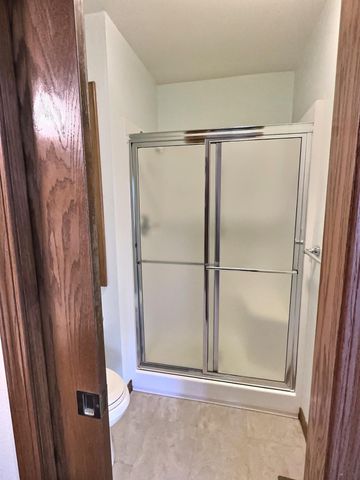 503 S Prewitt Street, Nevada, MO 64772