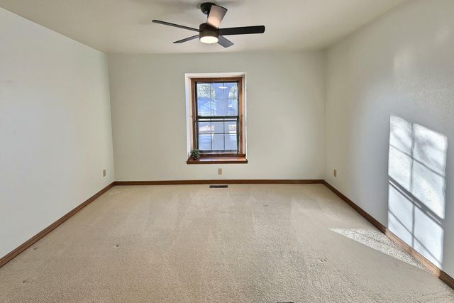 503 S Prewitt Street, Nevada, MO 64772