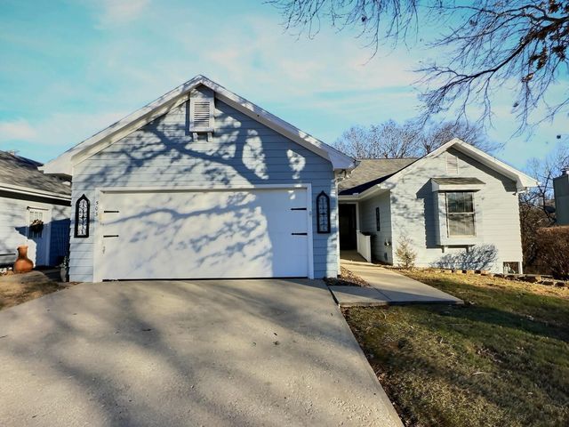 503 S Prewitt Street, Nevada, MO 64772