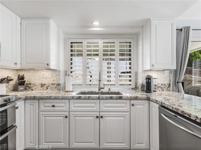 10285 Agate Avenue, Mentone, CA 92359