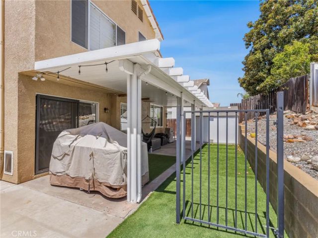 10285 Agate Avenue, Mentone, CA 92359
