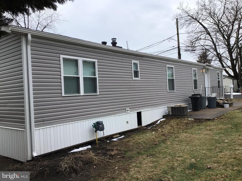 66 HARRISON DR, Fairless Hills, PA 19030