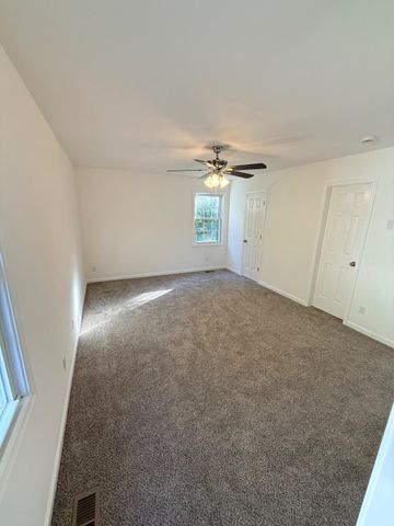 9383 PETERSBURG LN, Orange, VA 22960