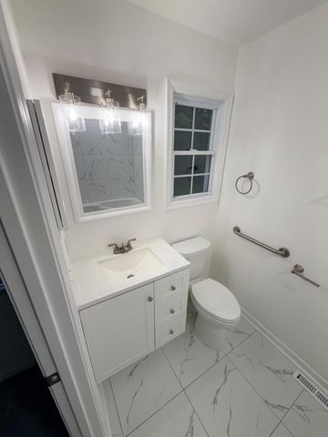 9383 PETERSBURG LN, Orange, VA 22960