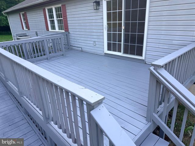 9383 PETERSBURG LN, Orange, VA 22960