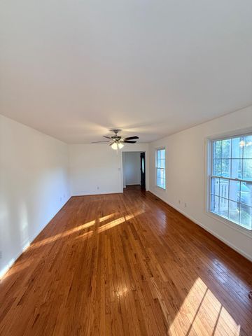 9383 PETERSBURG LN, Orange, VA 22960