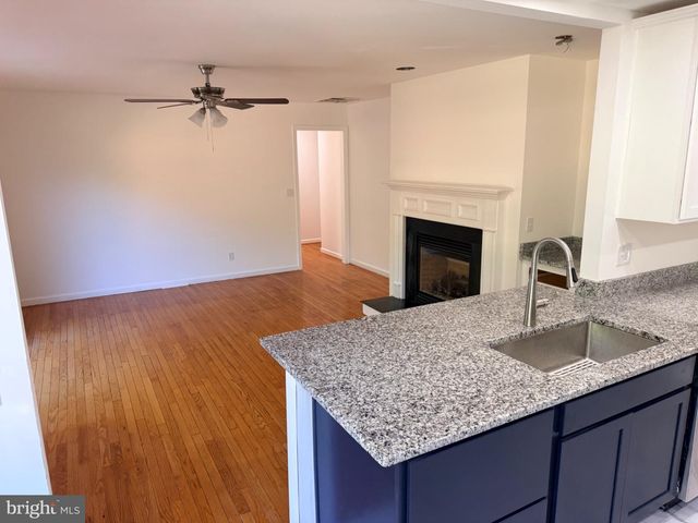 9383 PETERSBURG LN, Orange, VA 22960
