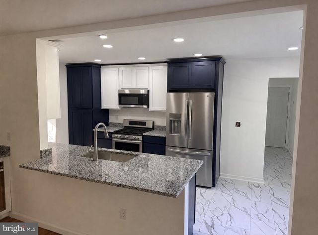 9383 PETERSBURG LN, Orange, VA 22960