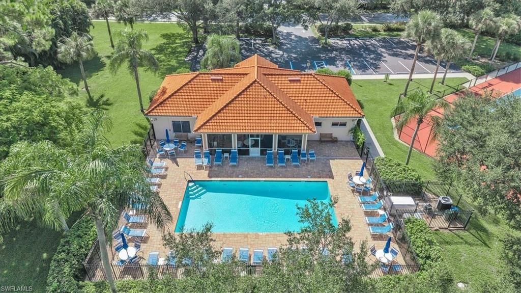 250 Robin Hood CIR 202, NAPLES, FL 34104 — photo 5