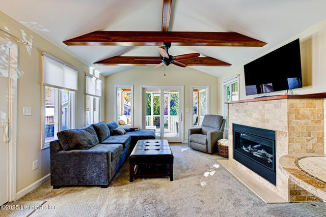 4012 Saint Ives Ct, Norbourne Estates, KY 40207