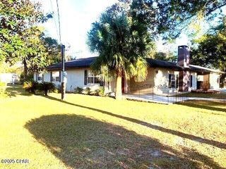 807 Maple Street, Chipley, FL 32428