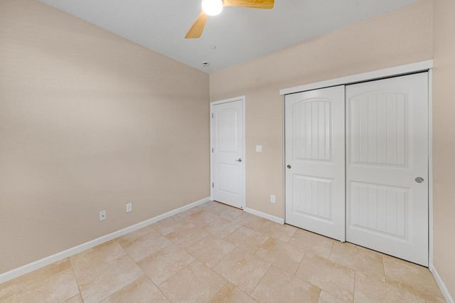 7472 Chatterton Way, Sacramento, CA 95829