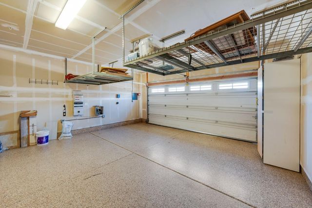 7472 Chatterton Way, Sacramento, CA 95829