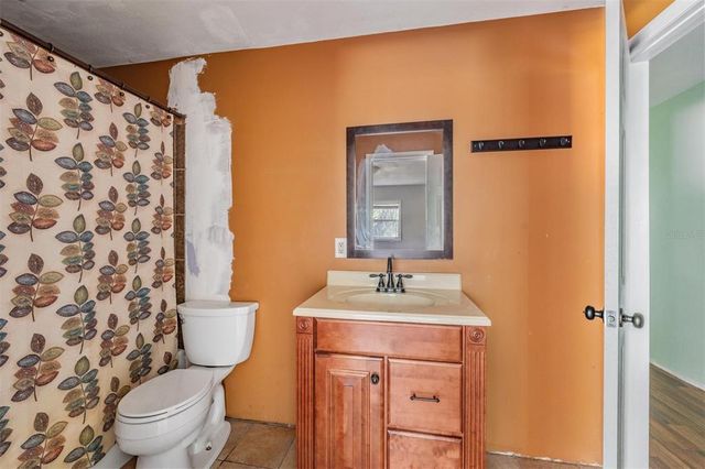 154 KNIGHT STREET, Mascotte, FL 34753