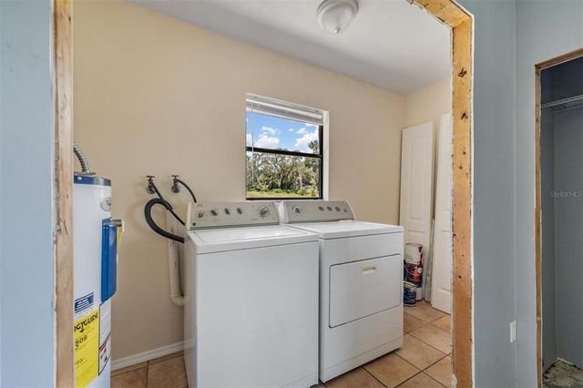 154 KNIGHT STREET, Mascotte, FL 34753
