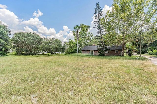 154 KNIGHT STREET, Mascotte, FL 34753