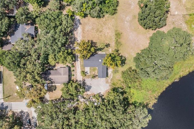 154 KNIGHT STREET, Mascotte, FL 34753