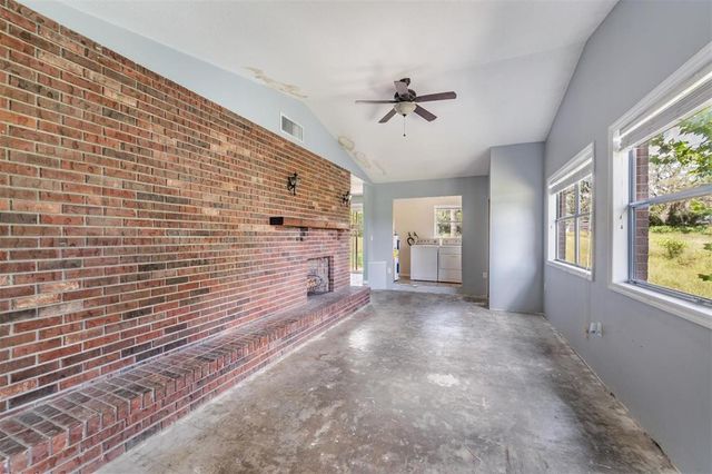154 KNIGHT STREET, Mascotte, FL 34753
