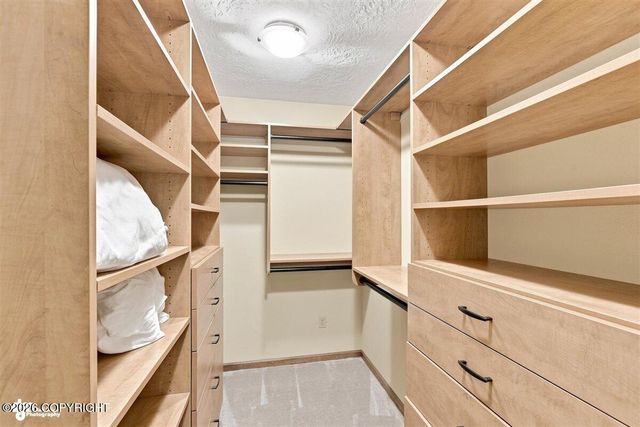 9609 Krishka Circle, Eagle River, AK 99577
