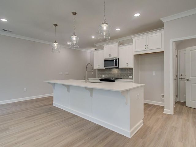 903 Agate Lane, Lawrenceville, GA 30043