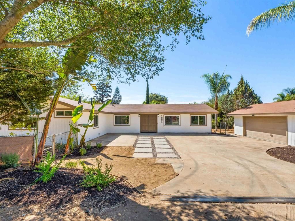 1004 Santa Margarita Drive, Fallbrook, CA 92028 — exterior