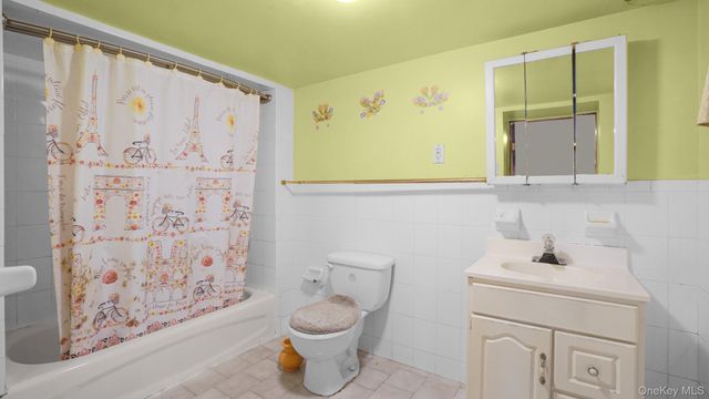 222-26 93rd Avenue, Queens Village, NY 11428