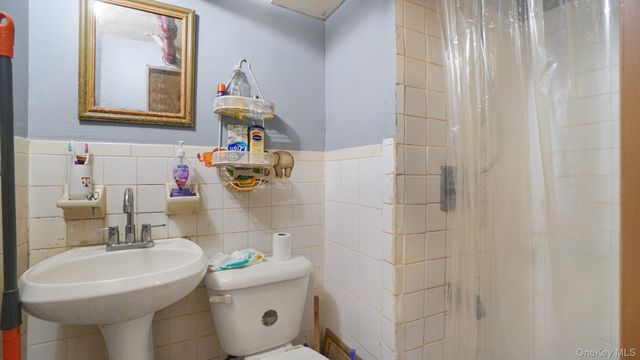 222-26 93rd Avenue, Queens Village, NY 11428